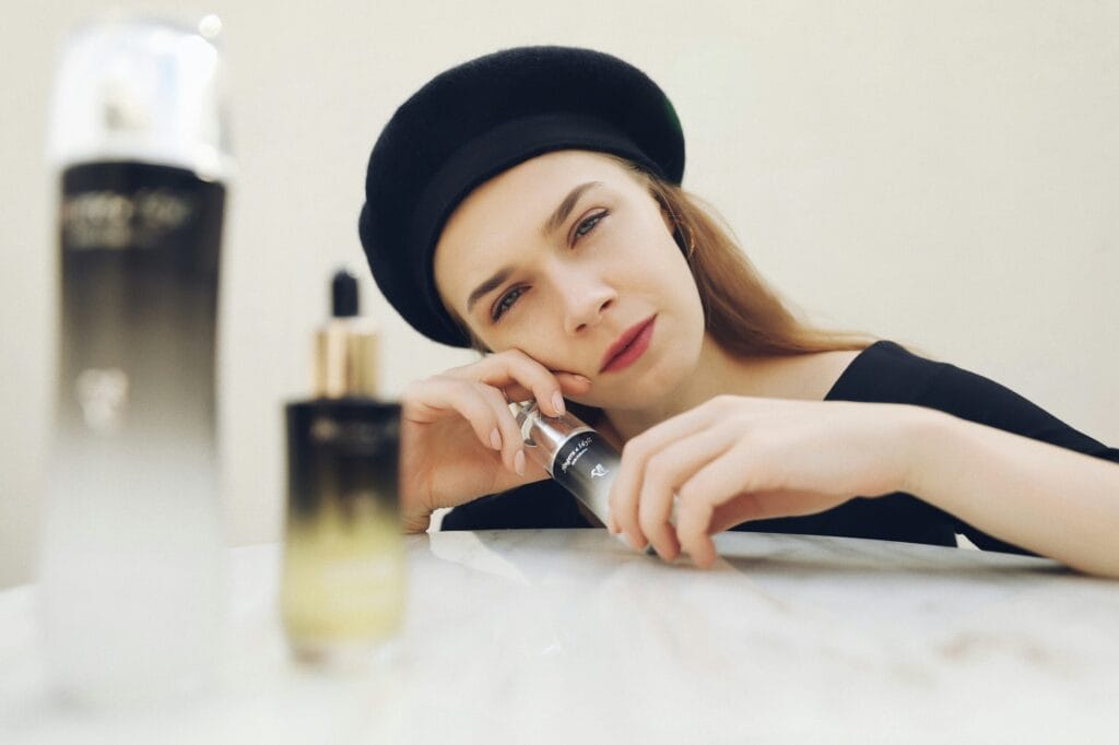 Luxury face oils and elixirs flatlay – best face oils 2025