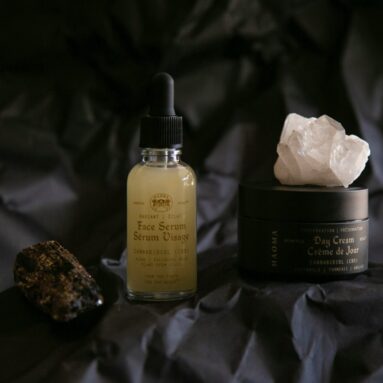 Moisturizer vs Serum: Key Differences & Which You Should Buy? (2025 Guide)